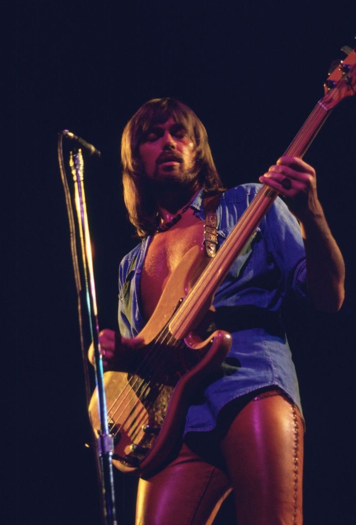 15 Great Photos Of Bad Company Rocking The 1970s