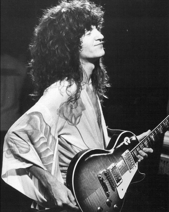 15 Photos Of REO Speedwagon At The Very Beginning