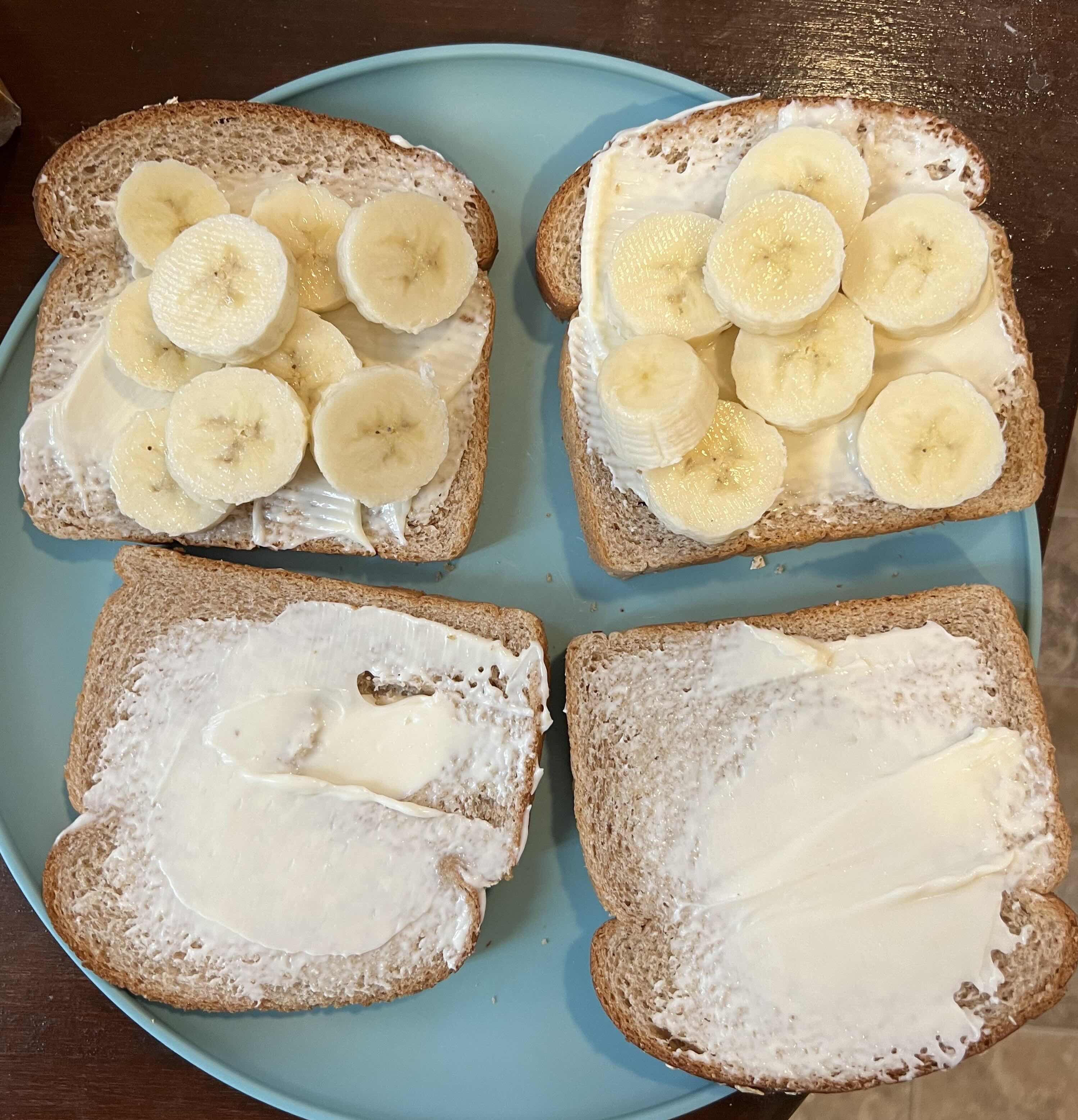 Banana and mayo sandwich.
