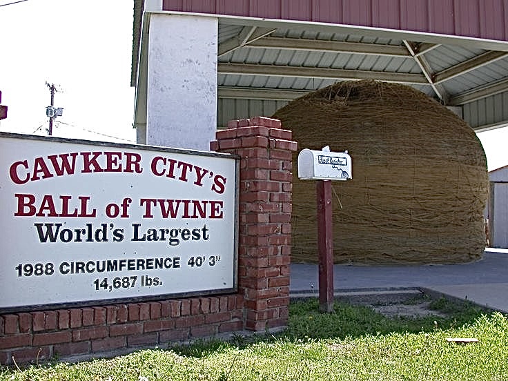 World’s Largest Ball of Twine – Kansas, USA
