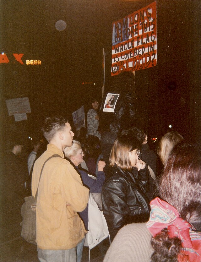 15 Photos Inside The 1990s Gulf War