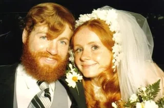 Flower power wedding day