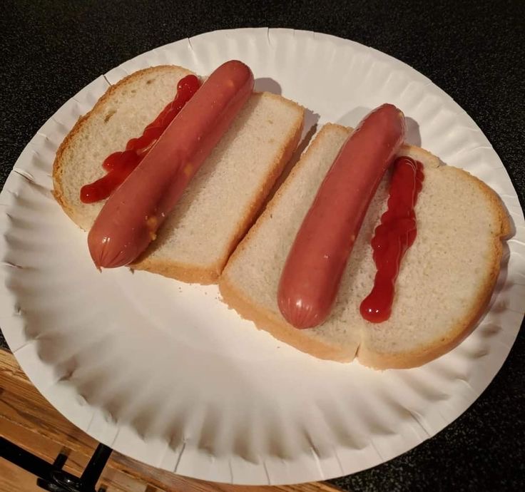 Boiled Hot Dogs for Dinner... Again