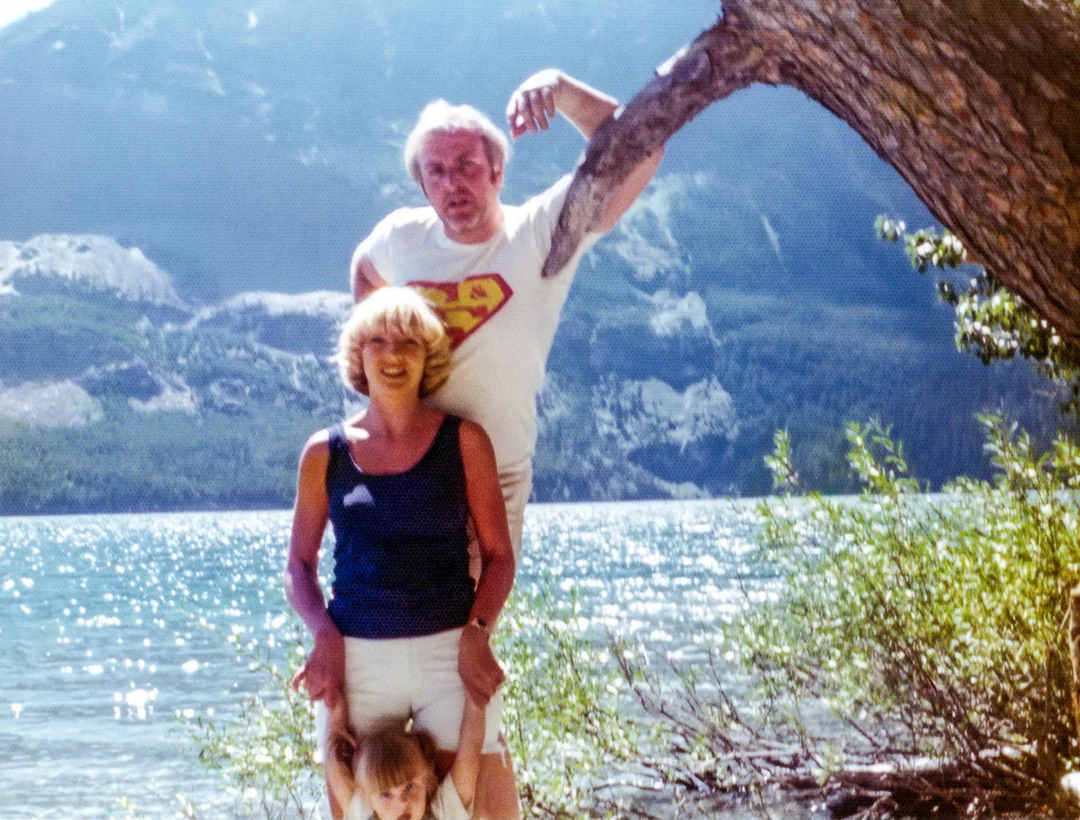 Just a regular day in the 70s and yet so iconic.