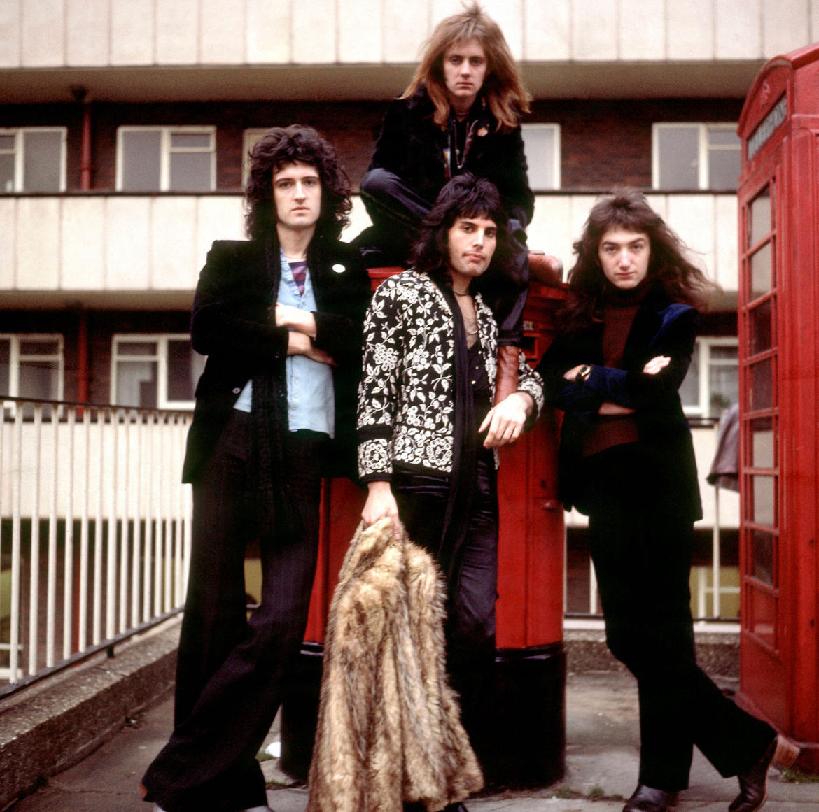 Queen, 1973: The Crown Begins to Sparkle