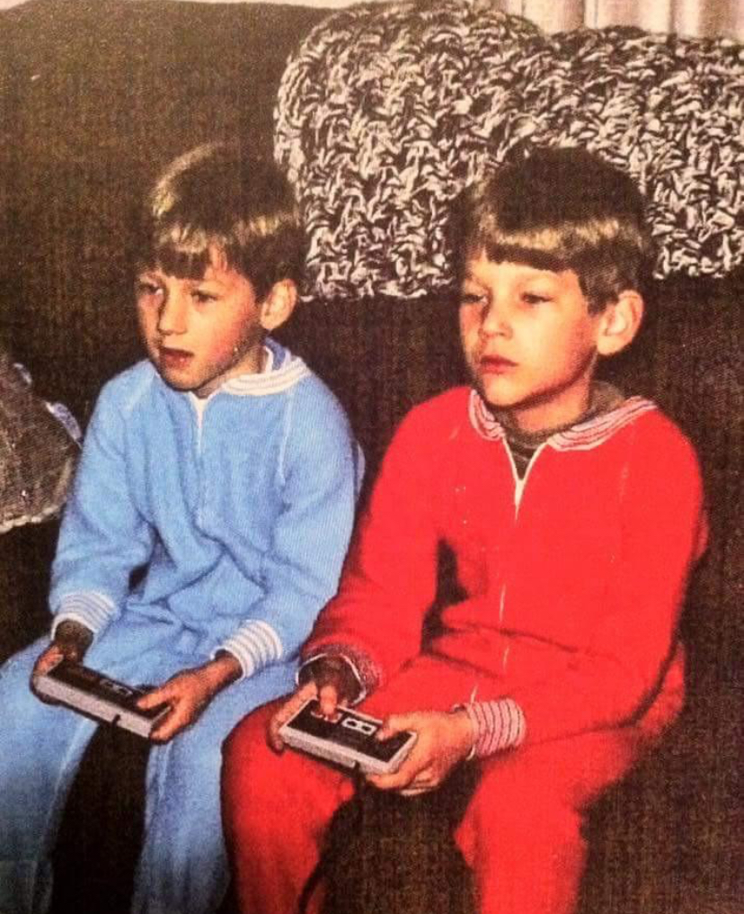 1989: Cartridges, Cords & Brotherly Battles