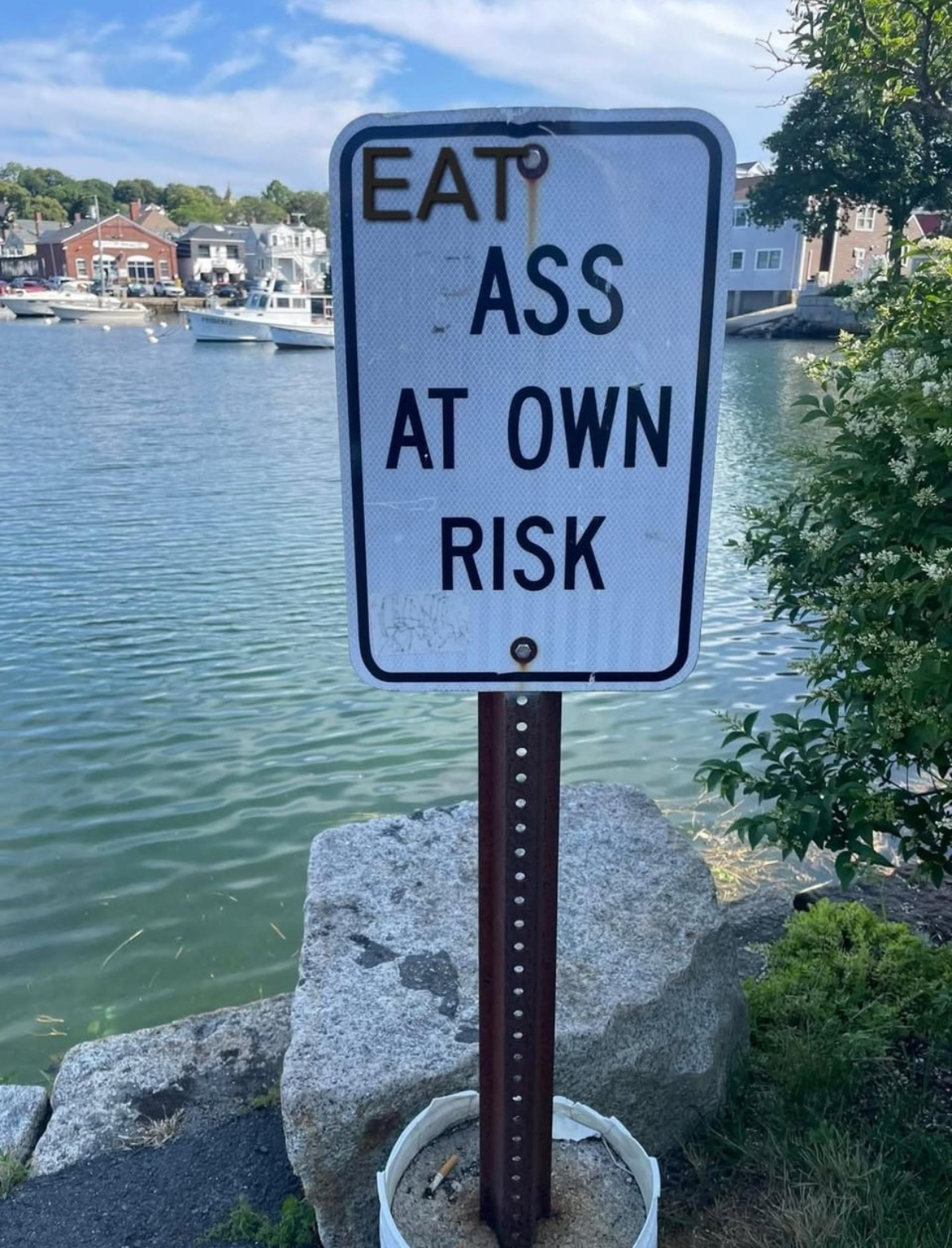 20 NSFW Booty Memes That'll Have You Double-Cheeked Up