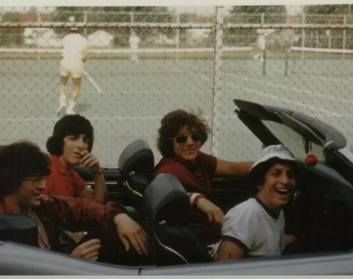 Cruising into the weekend, 70s style.