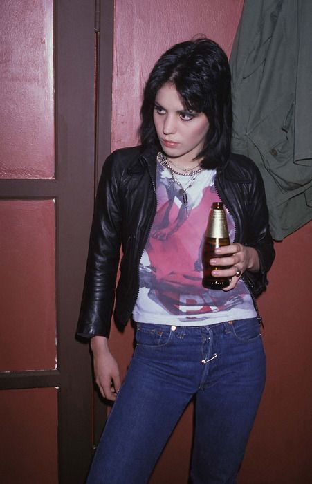 Joan Jett, Beer in Hand, World in Grip