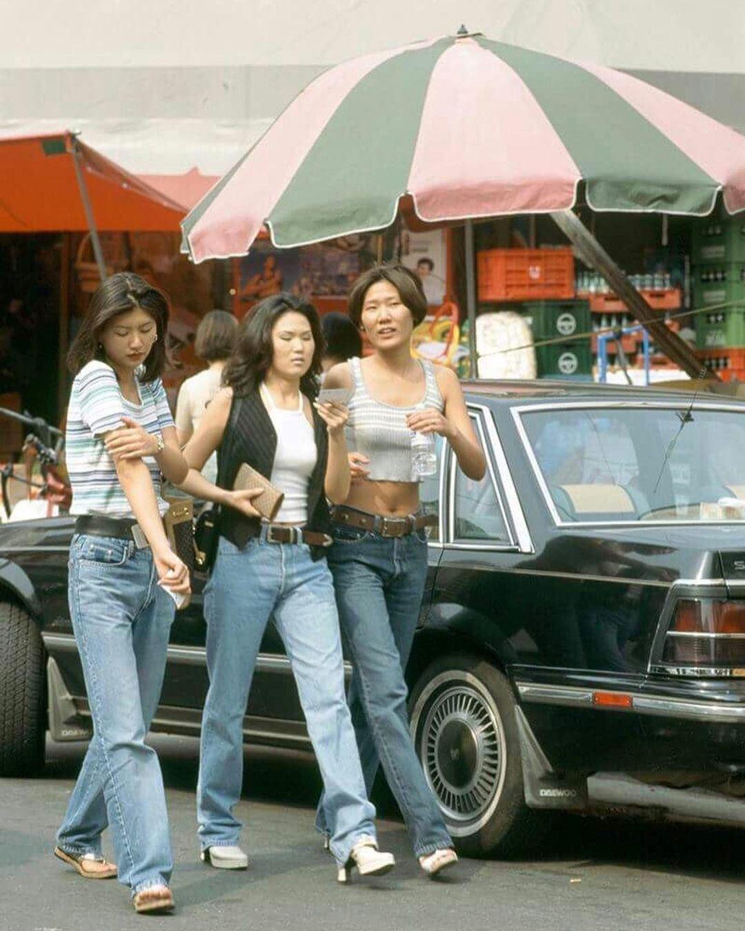 90s street queens.