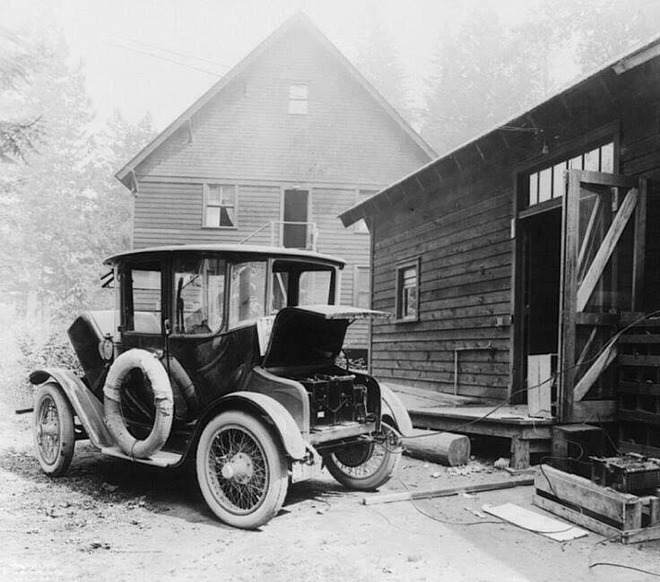 A Glimpse Into the Future: Charging an Electric Car, 1905