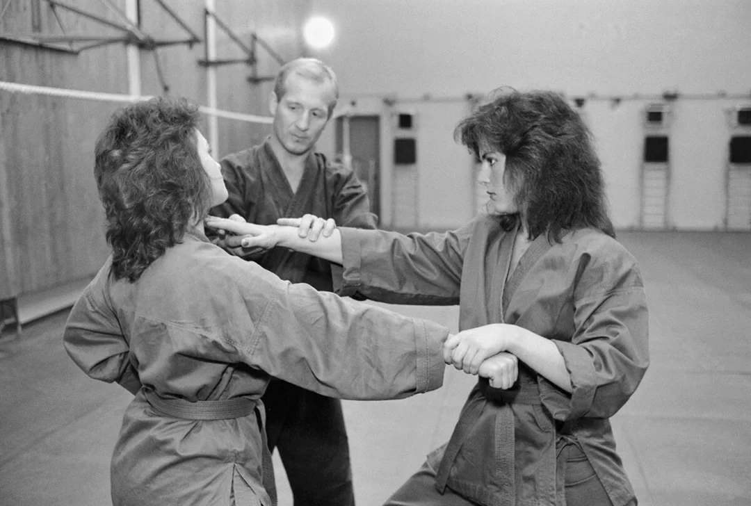 Pageant queens who practice takedowns.