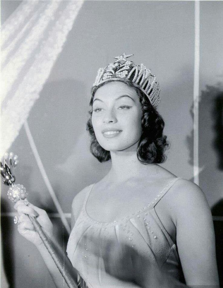 Gladys Zender, 1957 — Peru