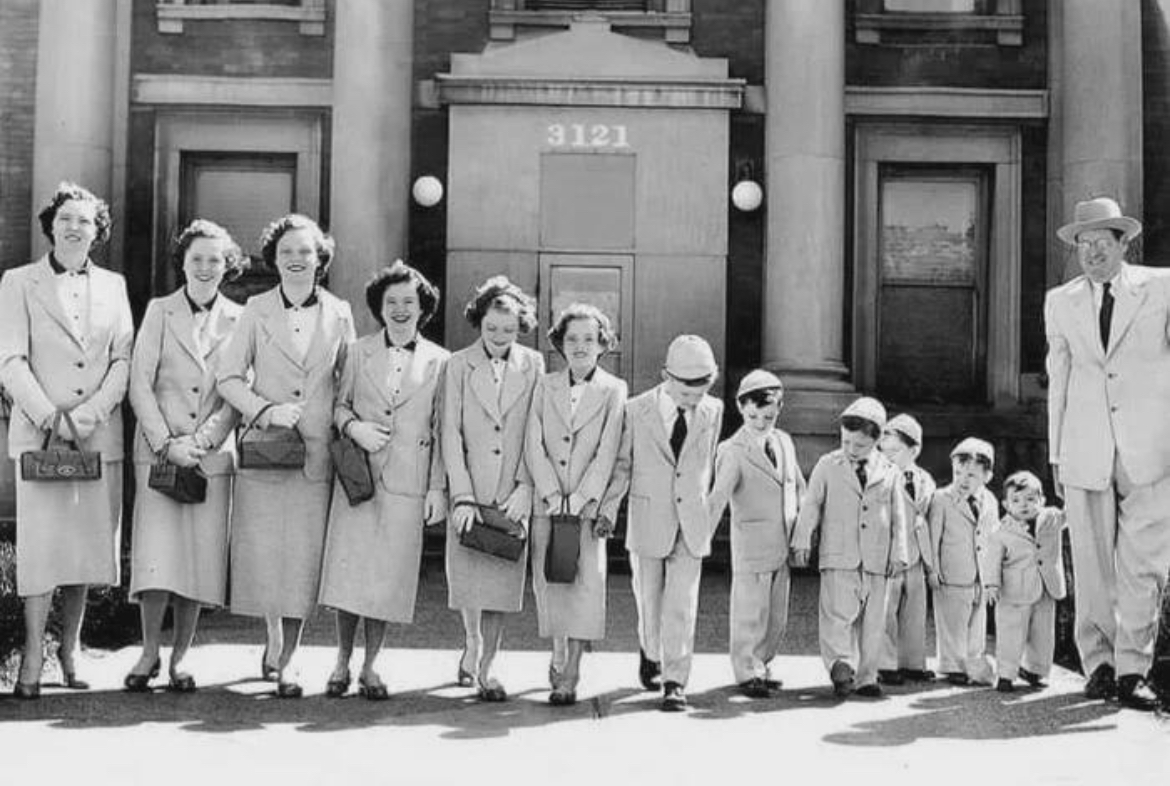 Family of 13, 1954