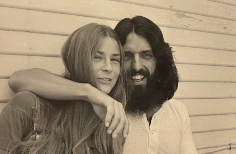 Hairy Guy + Happy Girl = '70s Couple Goals
