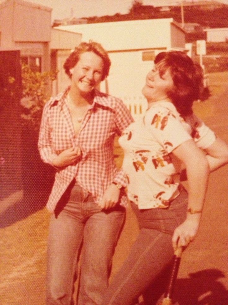Goofy Girls Being Legends, 1973 Edition