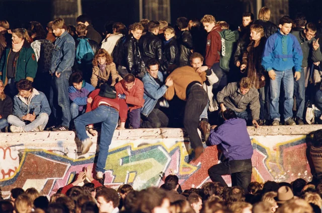 Fall of the Berlin Wall, 1989