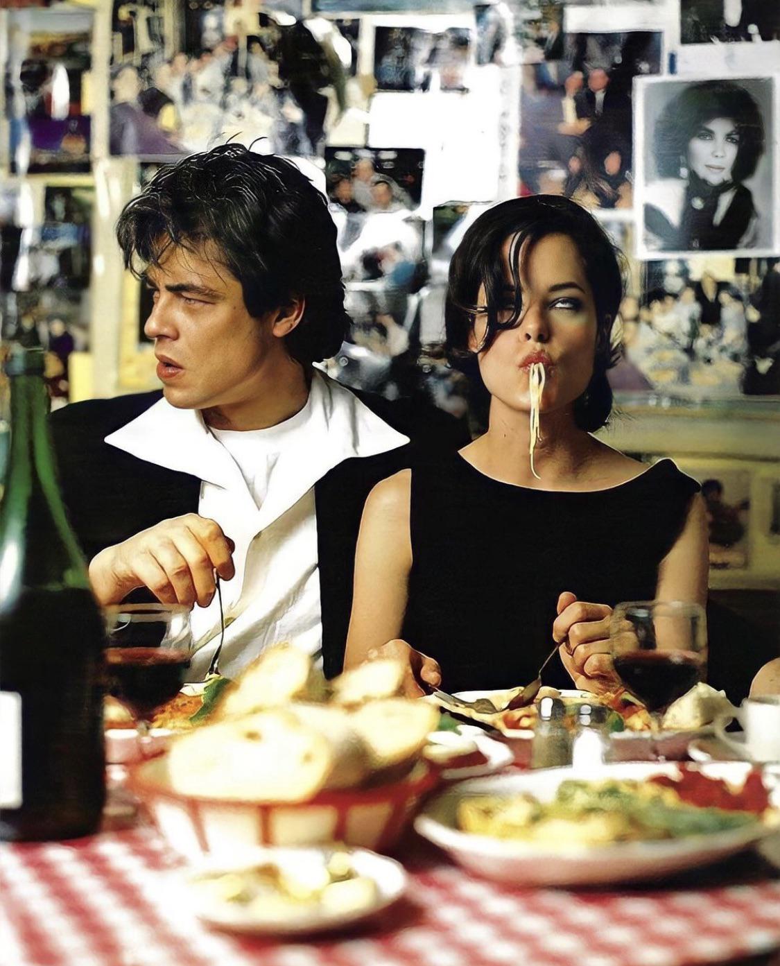 Benicio del Toro & Parker Posey
