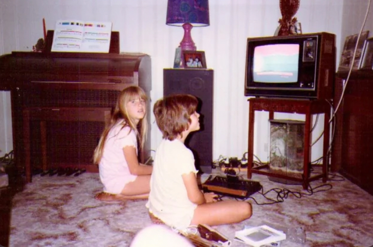 Living Room Gaming = Level 10 Happiness