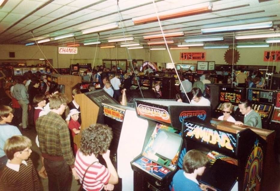 Arcade Overload: Lights, Tokens, Action!