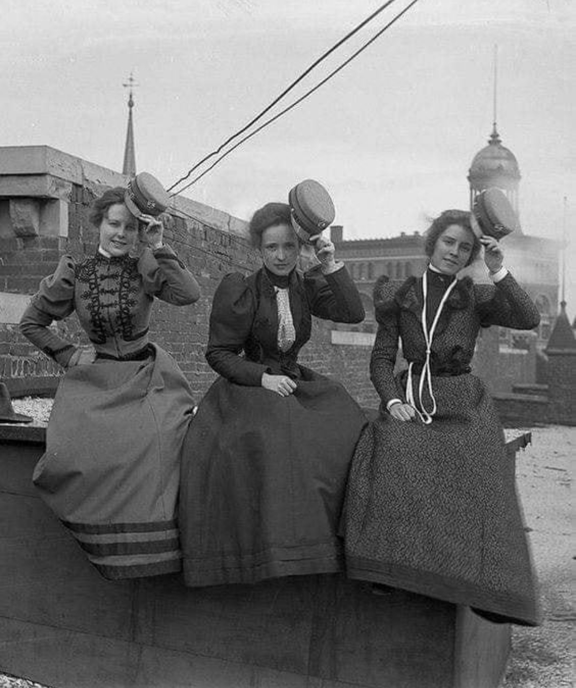 Lunch Break, Tennessee