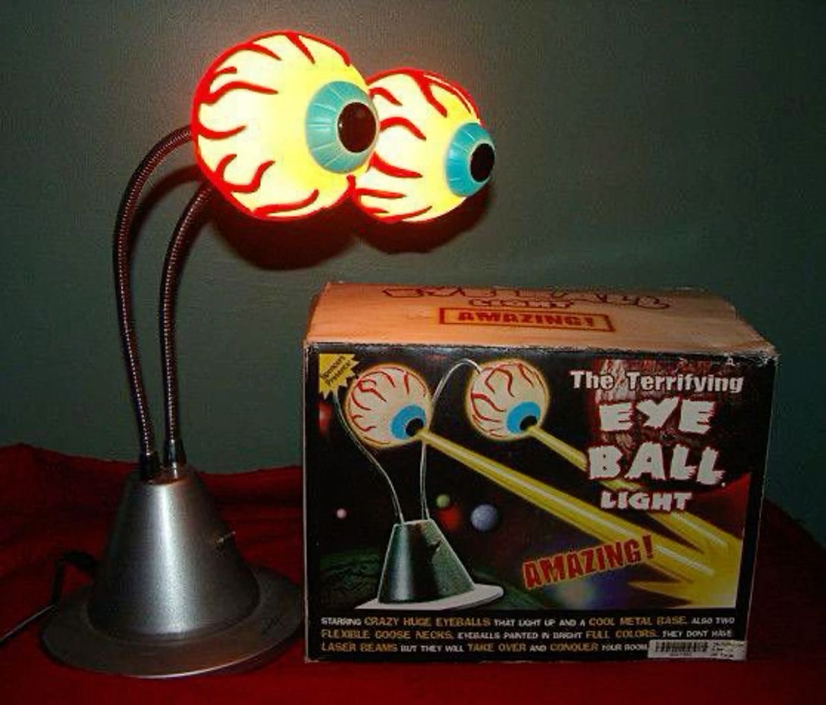 Eyeball Lamp: Bright Ideas Only