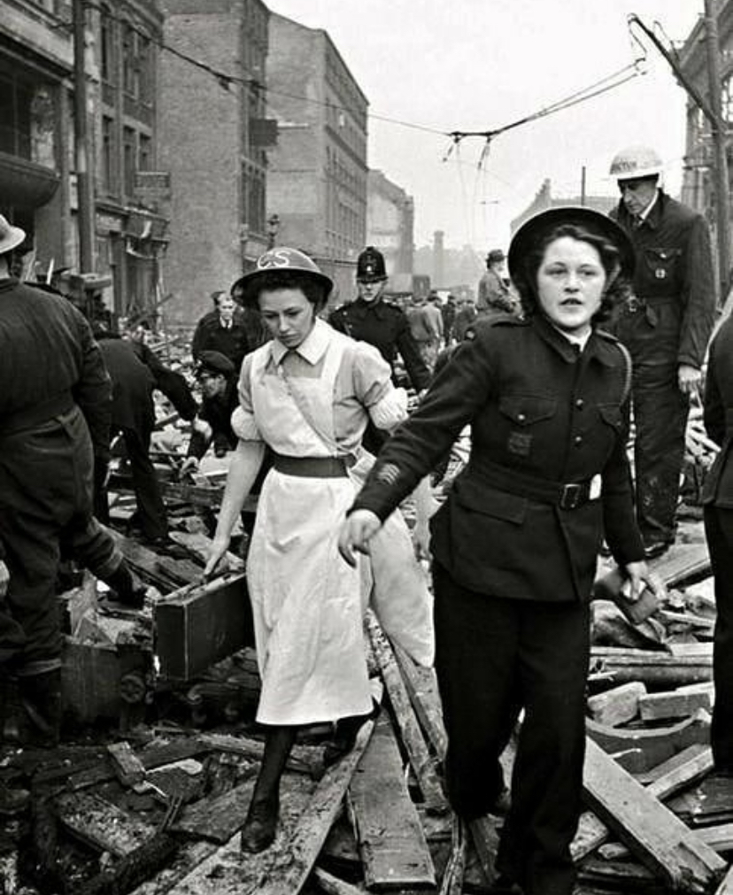 The Blitz – London Bombings (1940–41)
