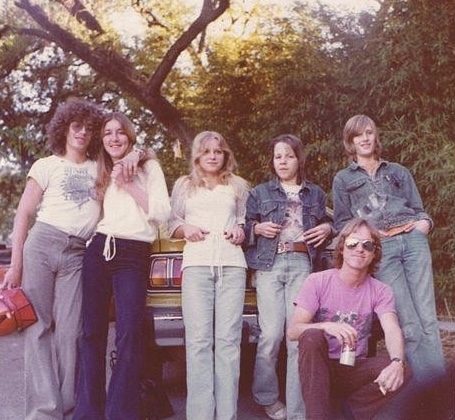 Teens, Teens, More Teens. Zero Supervision.