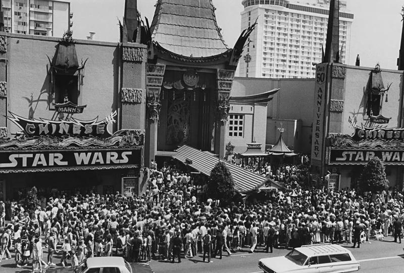 Star Wars premiere crowd. The Force was strong.