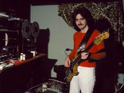 Buck Dharma: Studied Chemical Engineering 