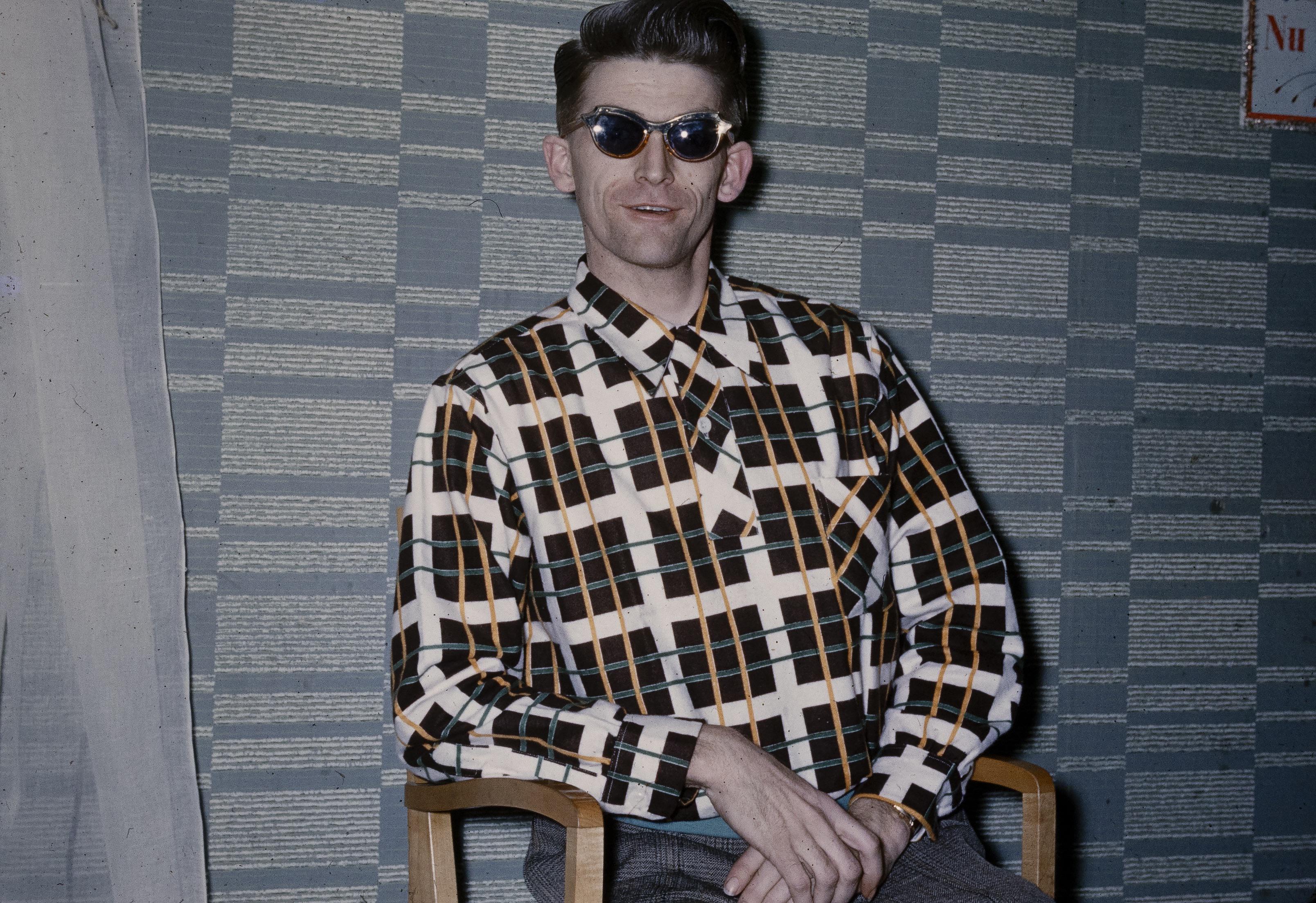 Pattern game stronger than your engine.