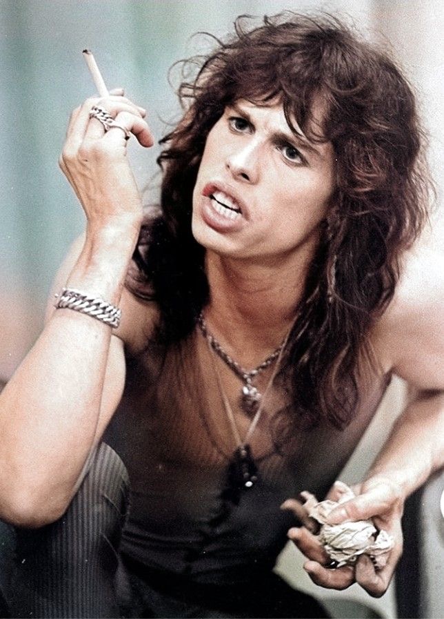 Steven Tyler: The Toxic Rockstar’s Battle with Demons