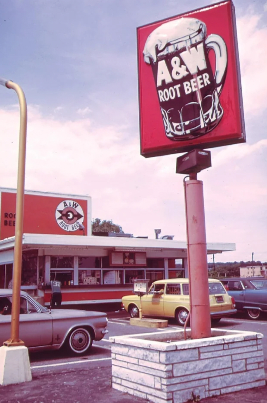 Dinner Plans? A&W Is Calling, with Root Beer Floats and Teen Burgers