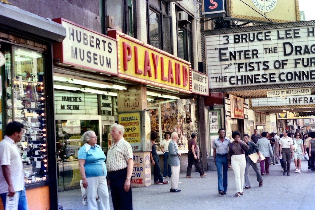 You Step Onto a New York Street And It’s Alive