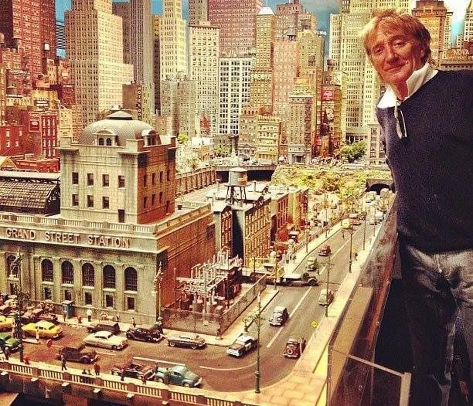 Rod Stewart’s Model Train Setup is Bigger Than Most Apartments