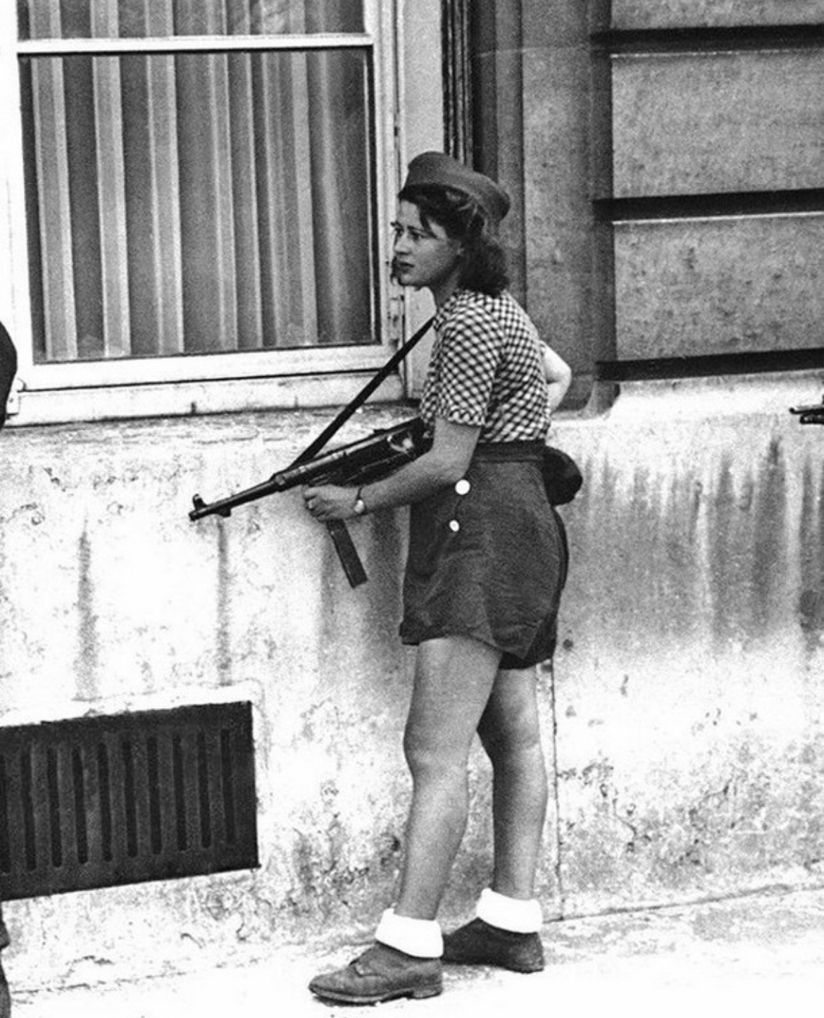 Paris, 1944: Teen Resistance Fighter Simone Segouin Takes a Break