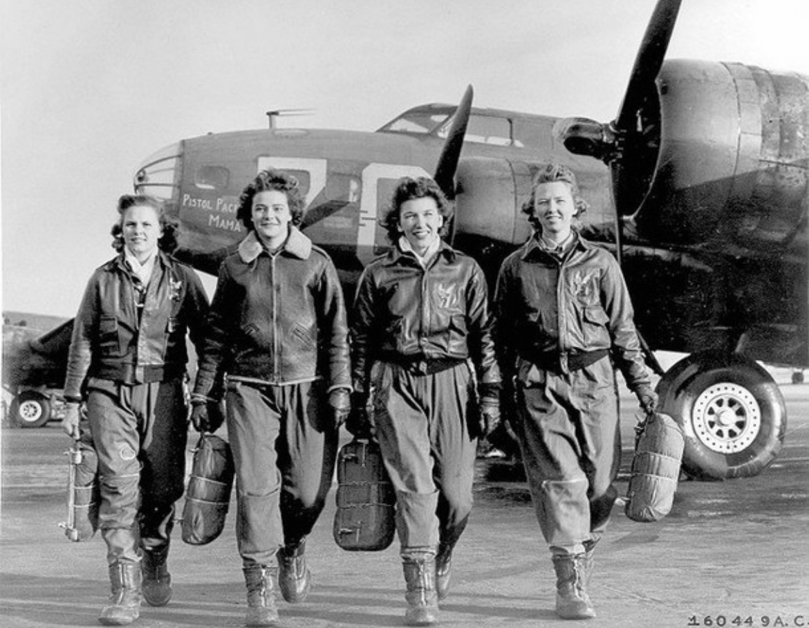 The Women Behind the B-17 “Pistol Packin’ Mama” (WWII)