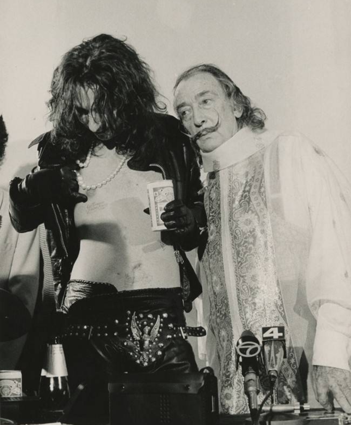 Salvador Dali Meets Alice Cooper (1973)