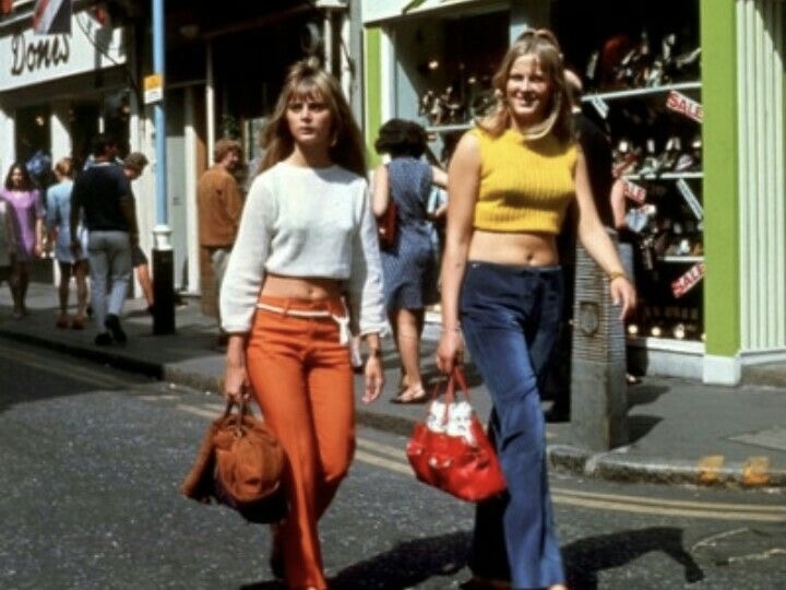 These Girls OWN the Sidewalk