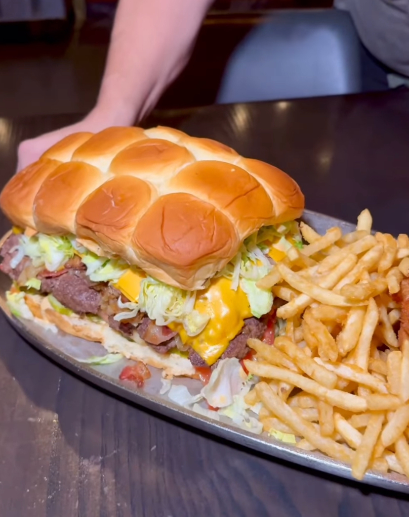 The 5lb Hamburger Challenge – The Ponderosa (Various Locations)