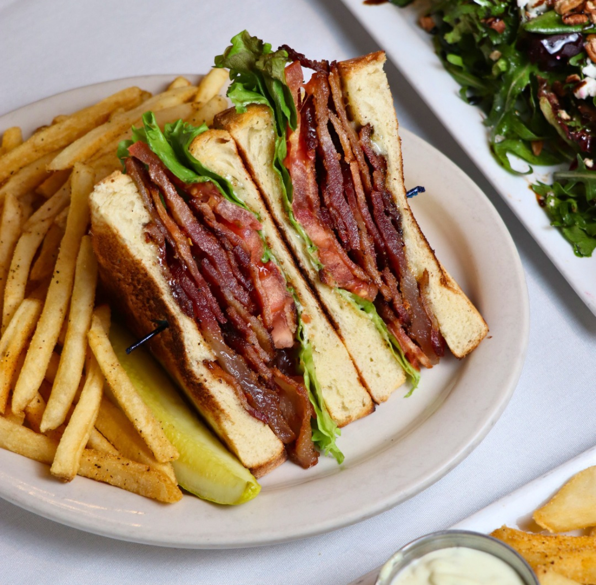 Pub 42 – New Hope, MN