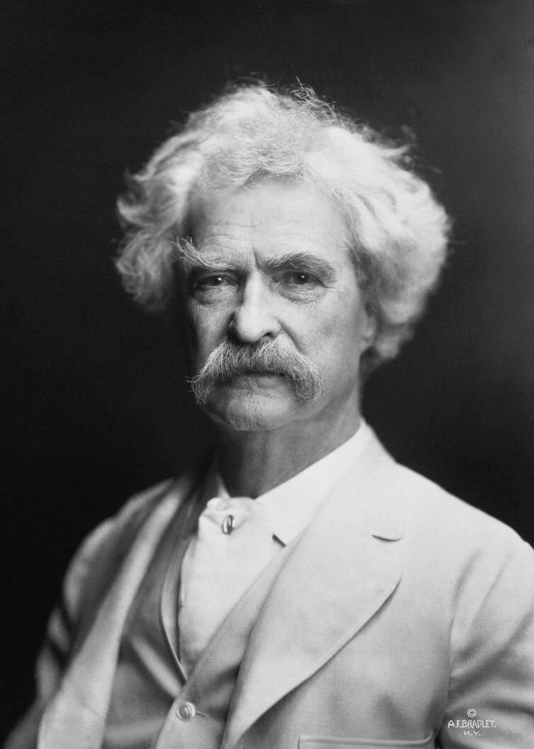 Mark Twain’s celestial bookends