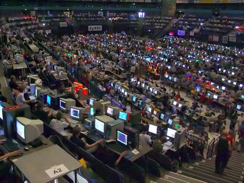 Deepfakes & Synthetic Media