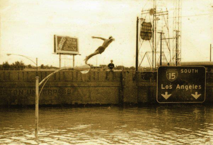 Flash floods turned Vegas streets into rivers, locals dove in like it was just another show.