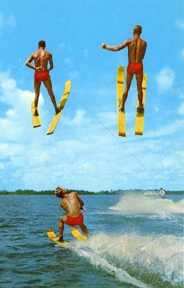 Flight attendants, please prepare a splash.