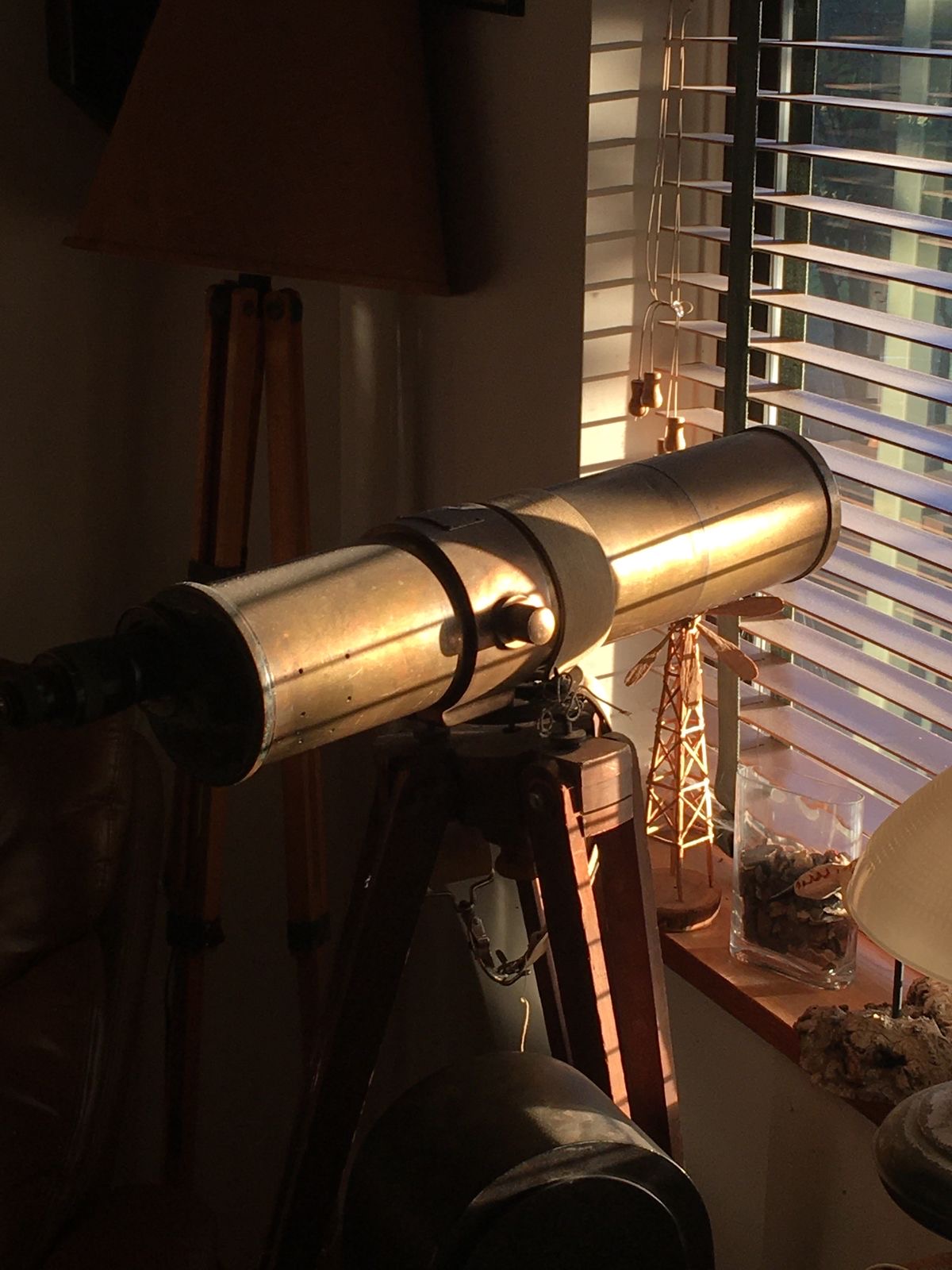 Build a Telescope with Paper and a Watch