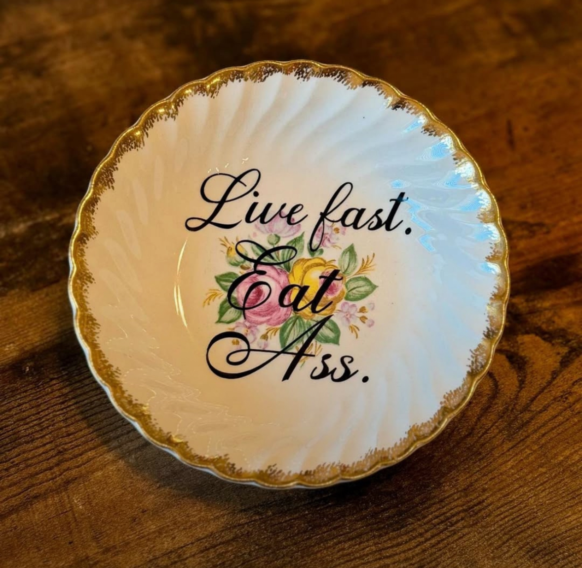 20 Butt Memes So Juicy That They Should Come With a Warning