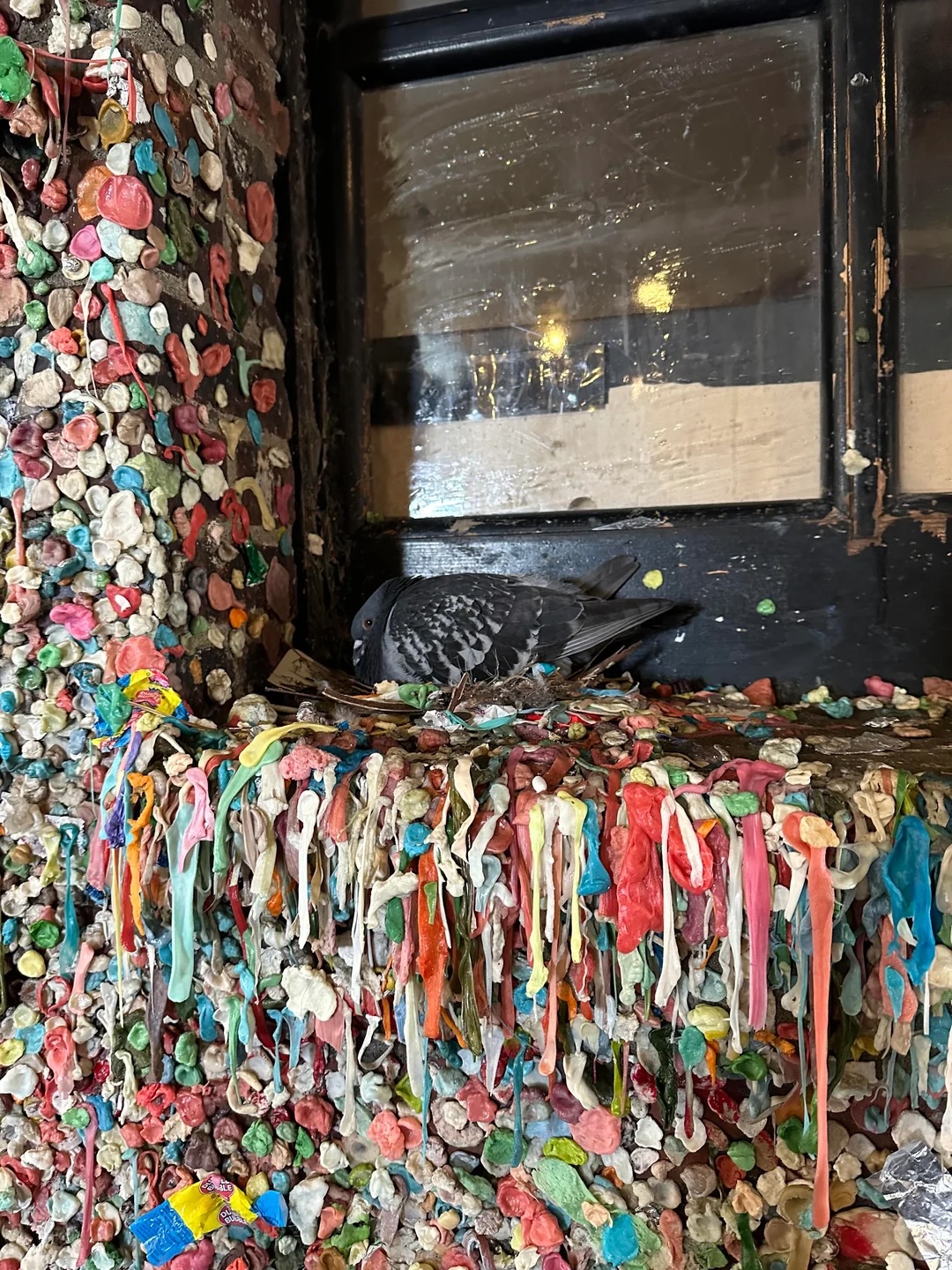 Public wall (like Seattle's famous one)