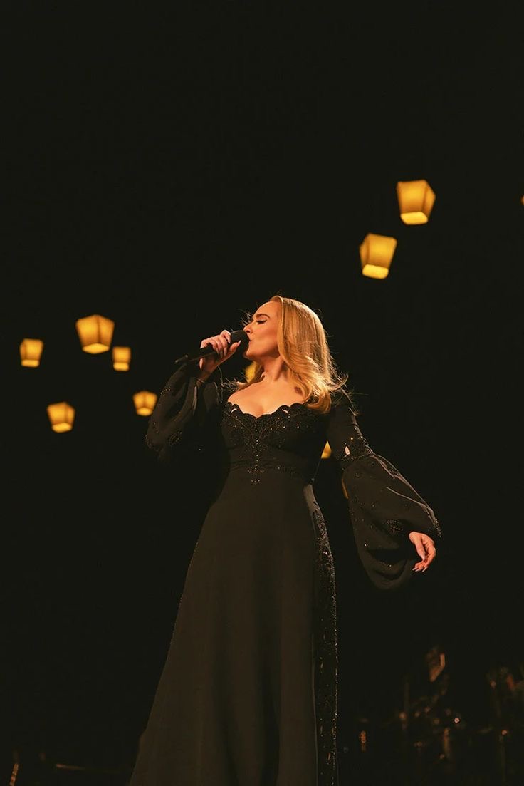 Adele – “Chasing Pavements”