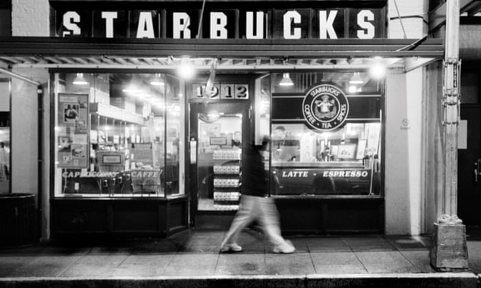 By the 2000s, the green siren was everywhere. From Tokyo to London, Starbucks was no longer just a Seattle story, it was global.